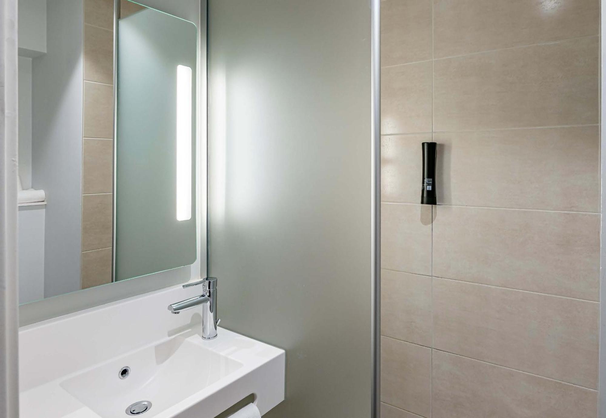 B&B Hotel Bordeaux Bassins A Flot Εξωτερικό φωτογραφία